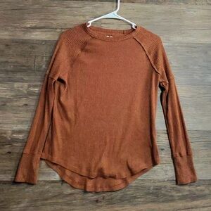SO Women's Rust Long Sleeve Thermal Top
